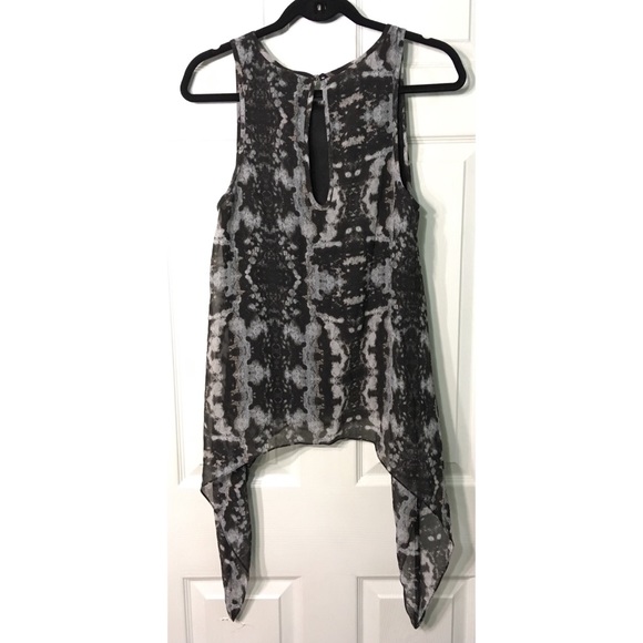NWT H&M asymmetrical Flowy grunge style tank Sz 4 - Picture 2 of 5
